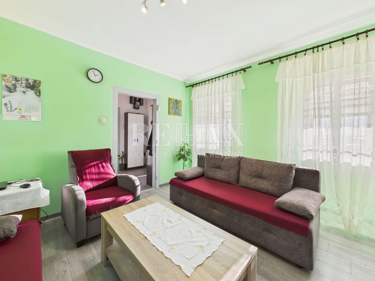 Kukuljanovo - casa, antico e rovina con un grande giardino