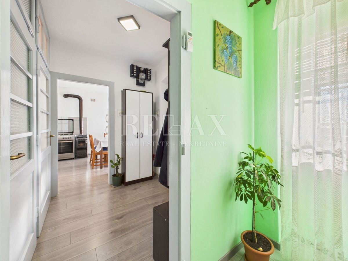 Kukuljanovo - casa, antico e rovina con un grande giardino