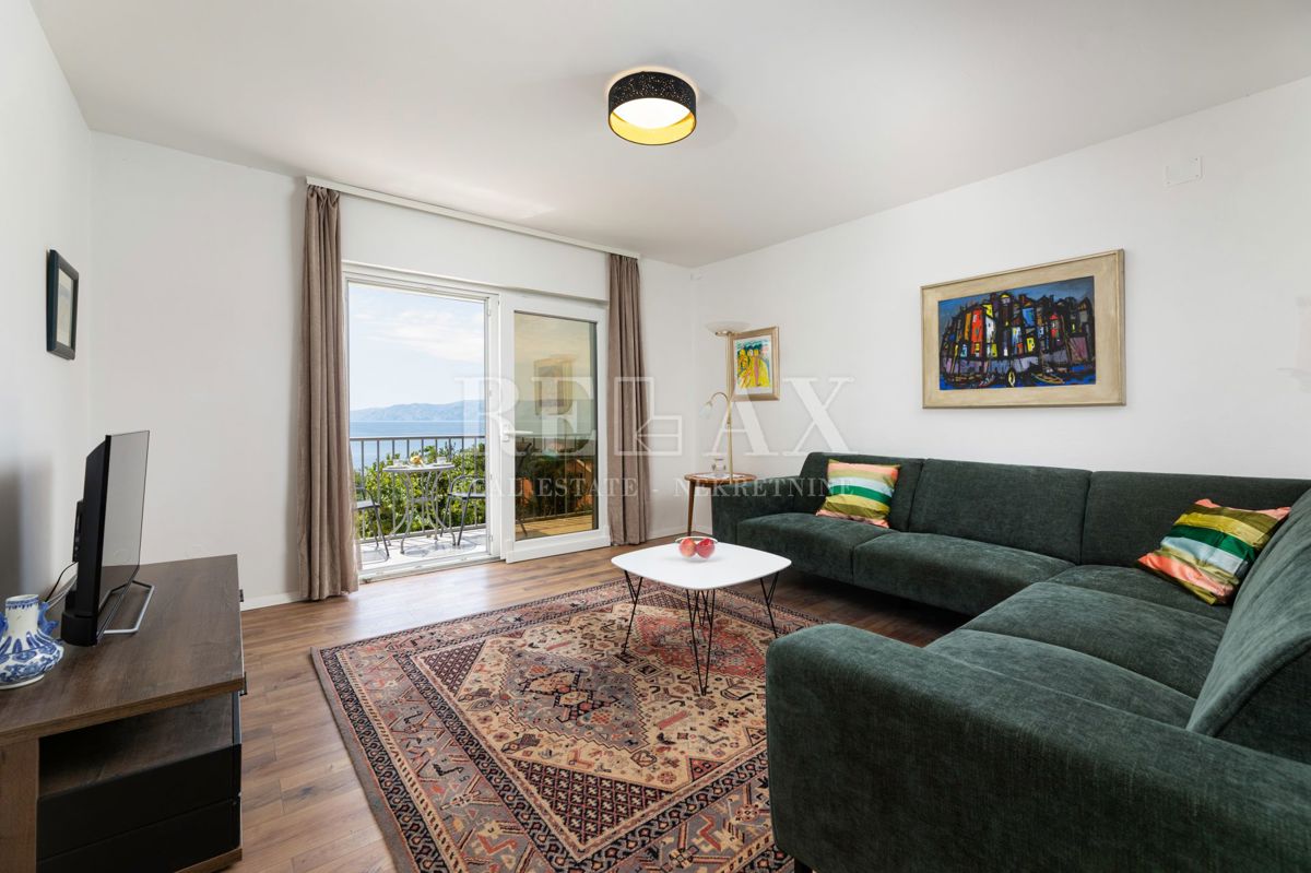 Povile - villa con piscina, a pochi passi dal mare