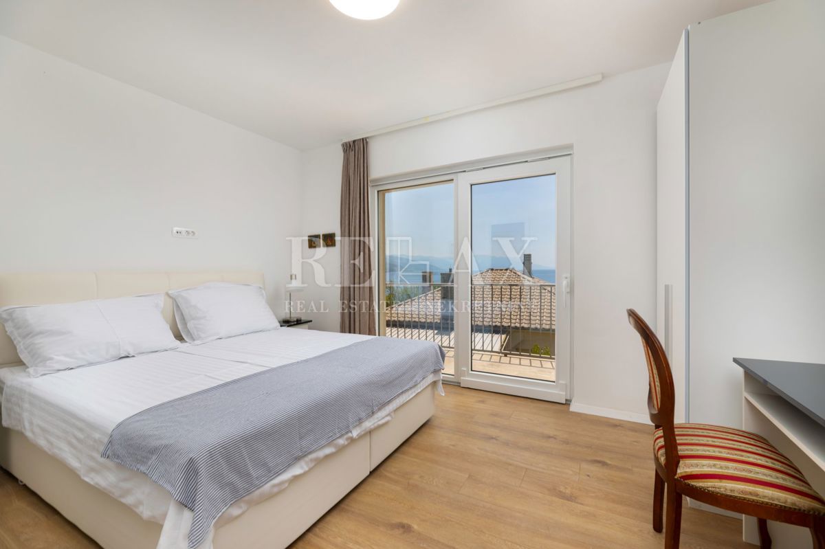 Povile - villa con piscina, a pochi passi dal mare