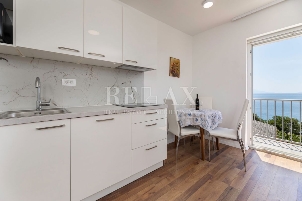 Povile - villa con piscina, a pochi passi dal mare