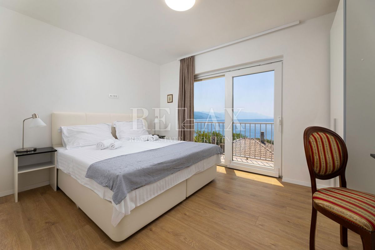 Povile - villa con piscina, a pochi passi dal mare