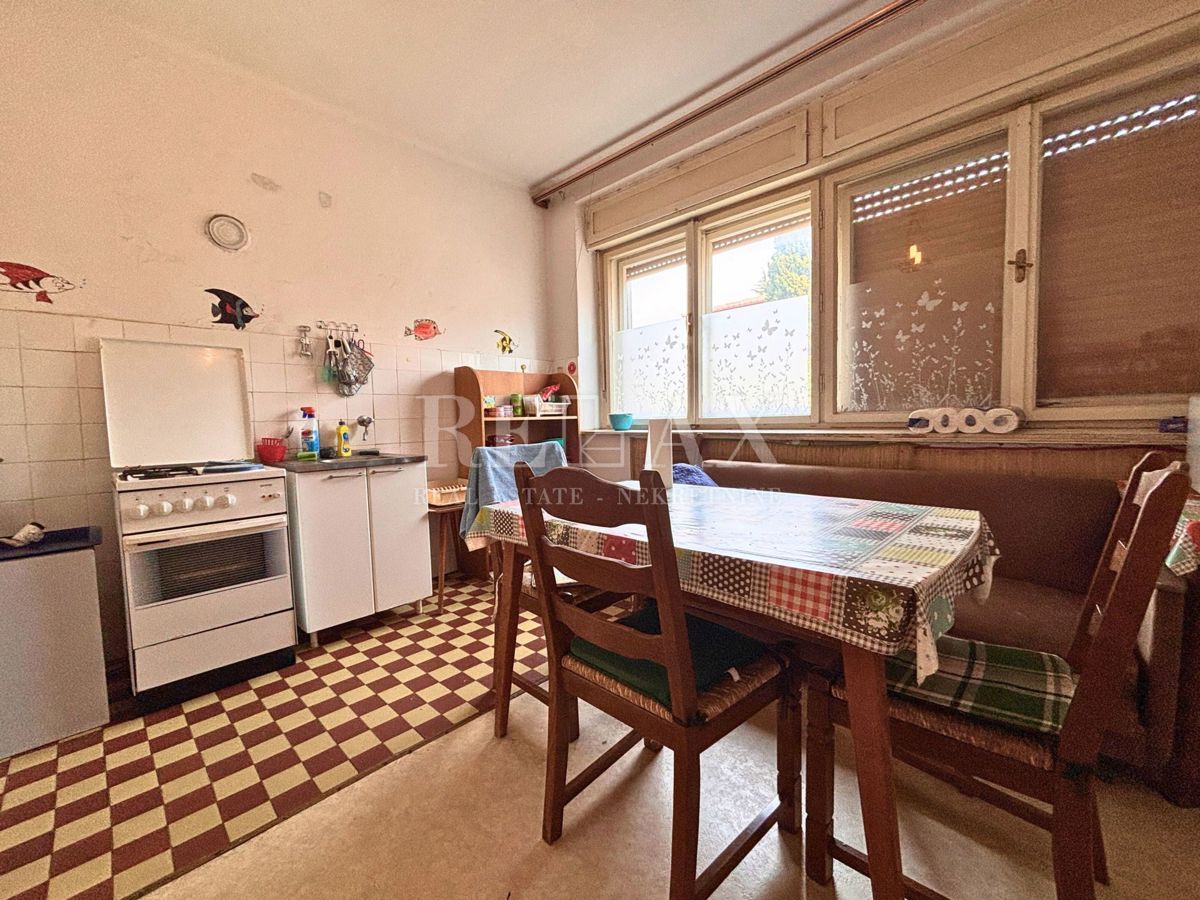 Novi Vinodolski - appartamento in centro con vista