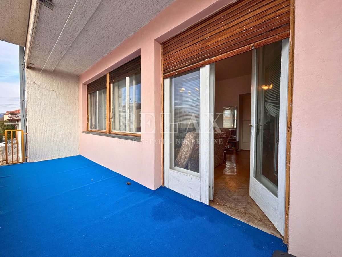 Novi Vinodolski - appartamento in centro con vista