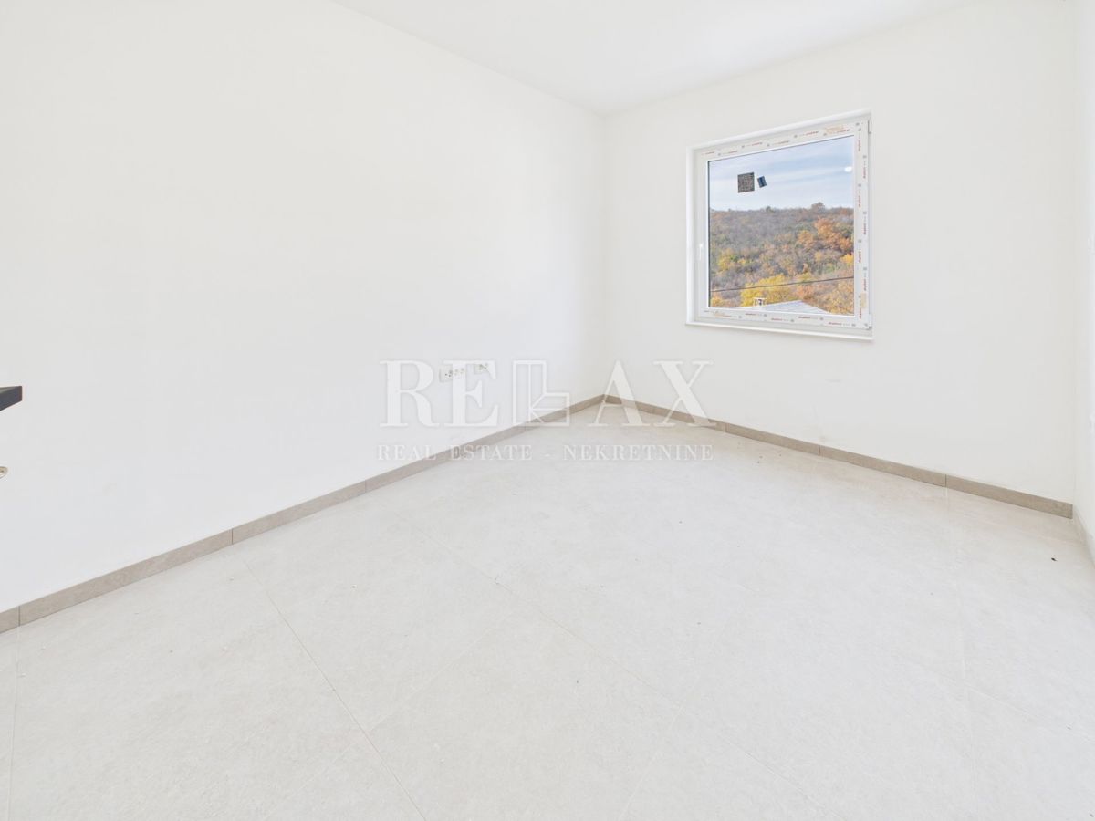 Povile – appartamento con due camere da letto e vista, nuova costruzione