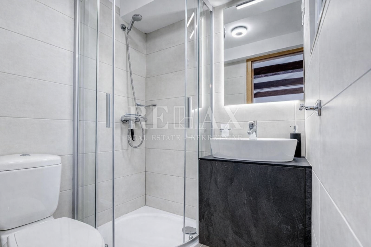 Crikvenica - bella casa in pietra, posizione tranquilla