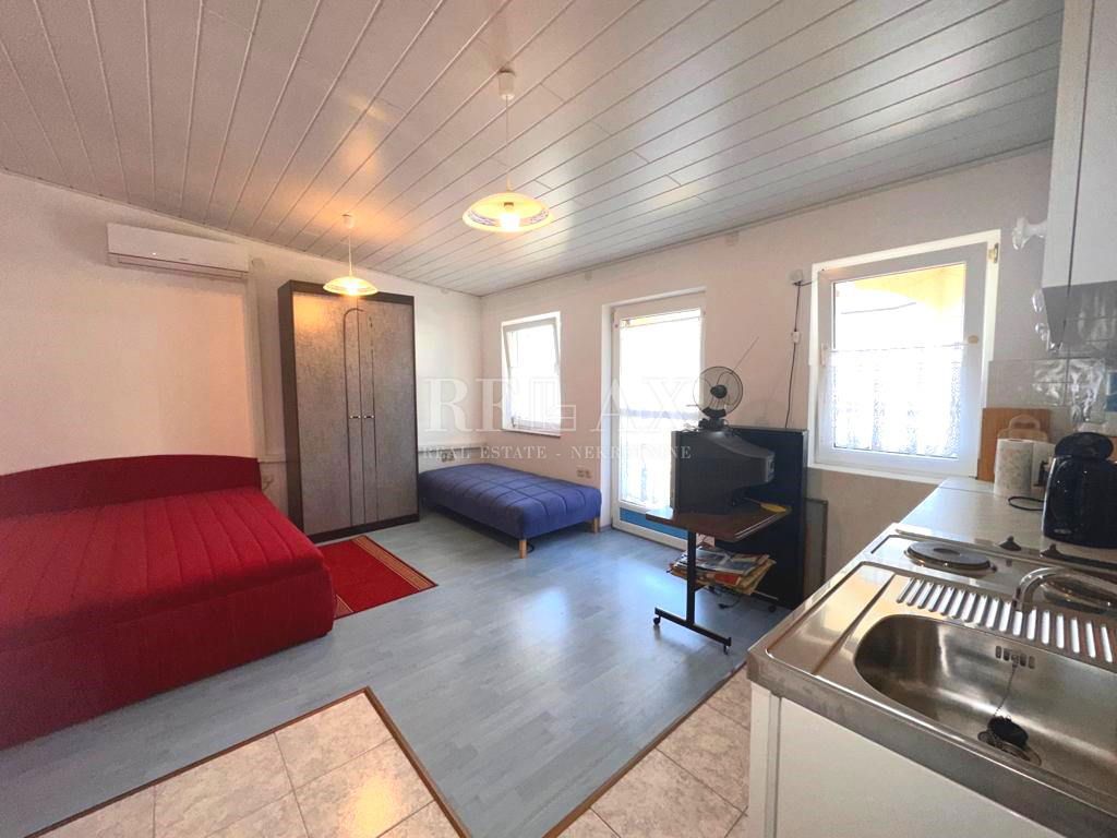 Novi Vinodolski - Casa con tre appartamenti