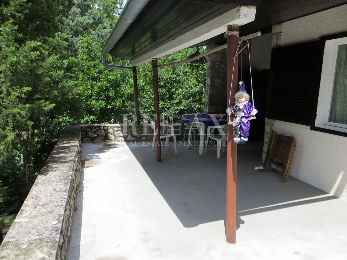 CRIKVENICA, JADRANOVO - Casa a 100 metri dal mare