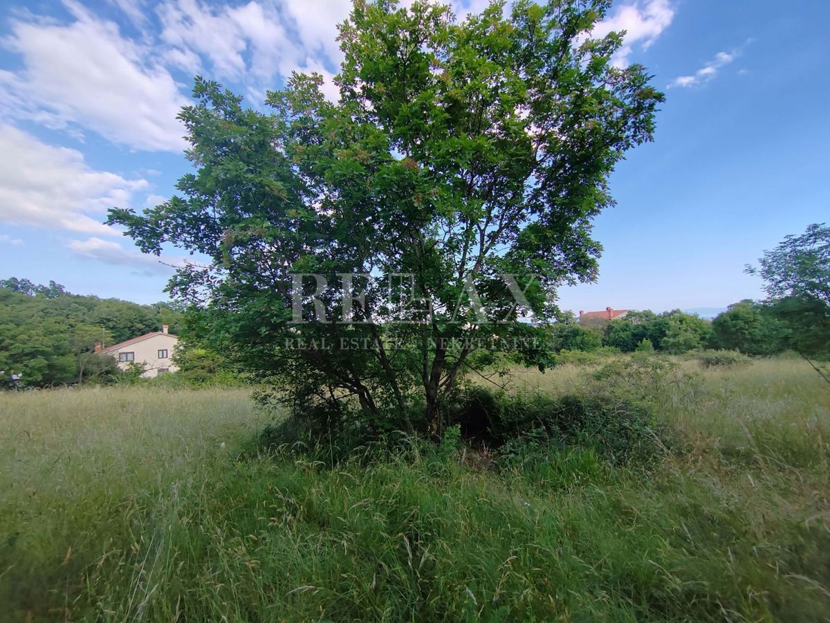 Viškovo, Marčelji - terreno edificabile di 4700 m2