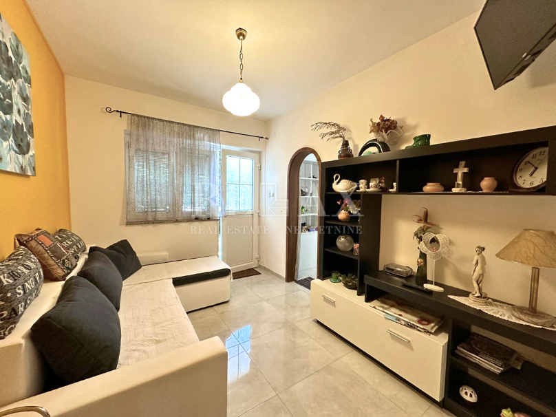 Selce - Casa con giardino e vista mare