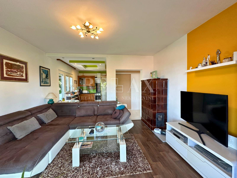 Selce - Casa con giardino e vista mare