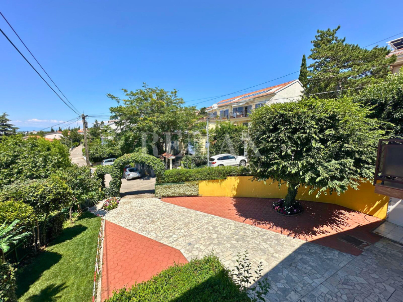 Selce - Casa con giardino e vista mare