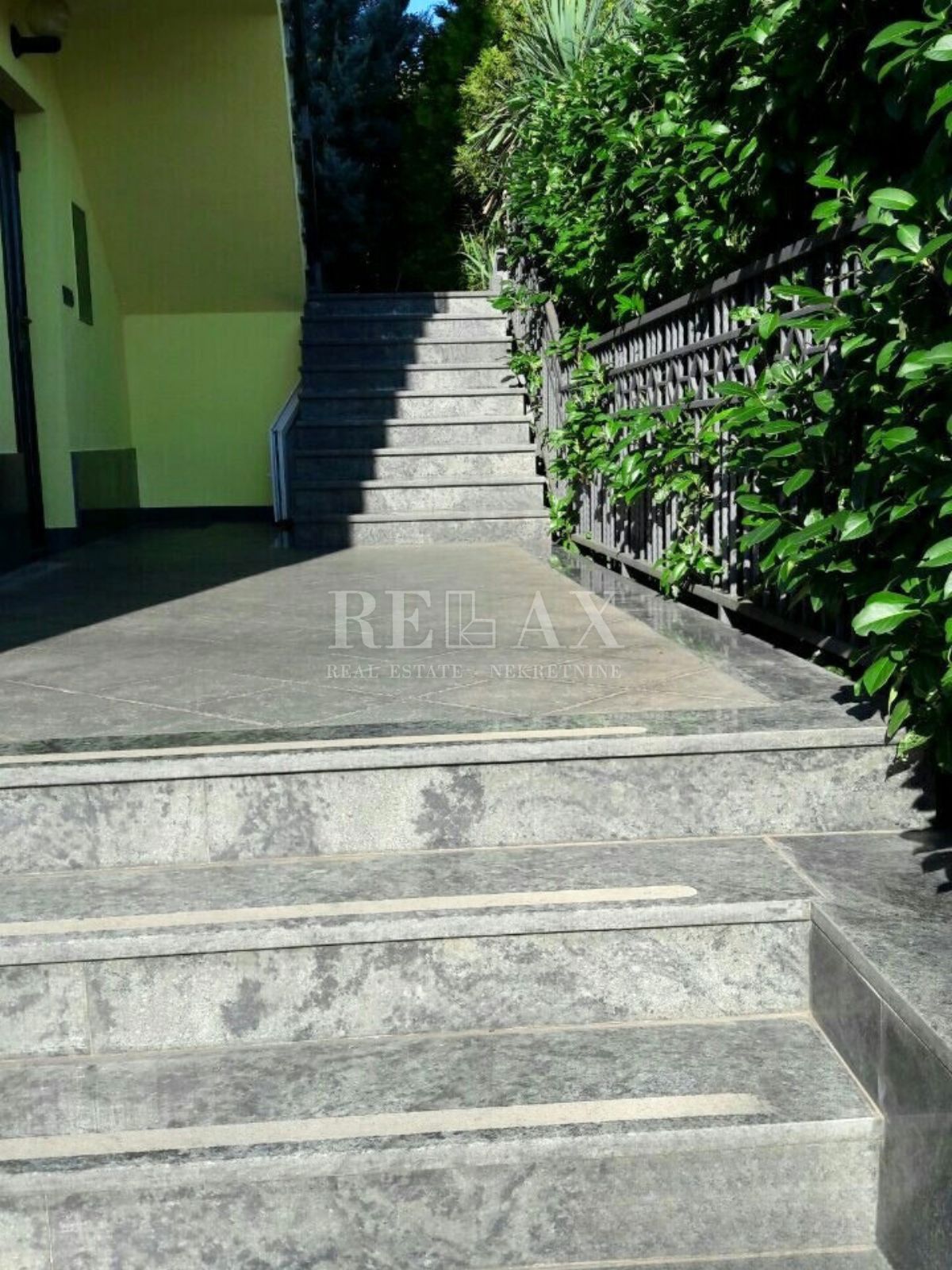 Abbazia, Ičići - appartamento con mansarda aggiuntiva