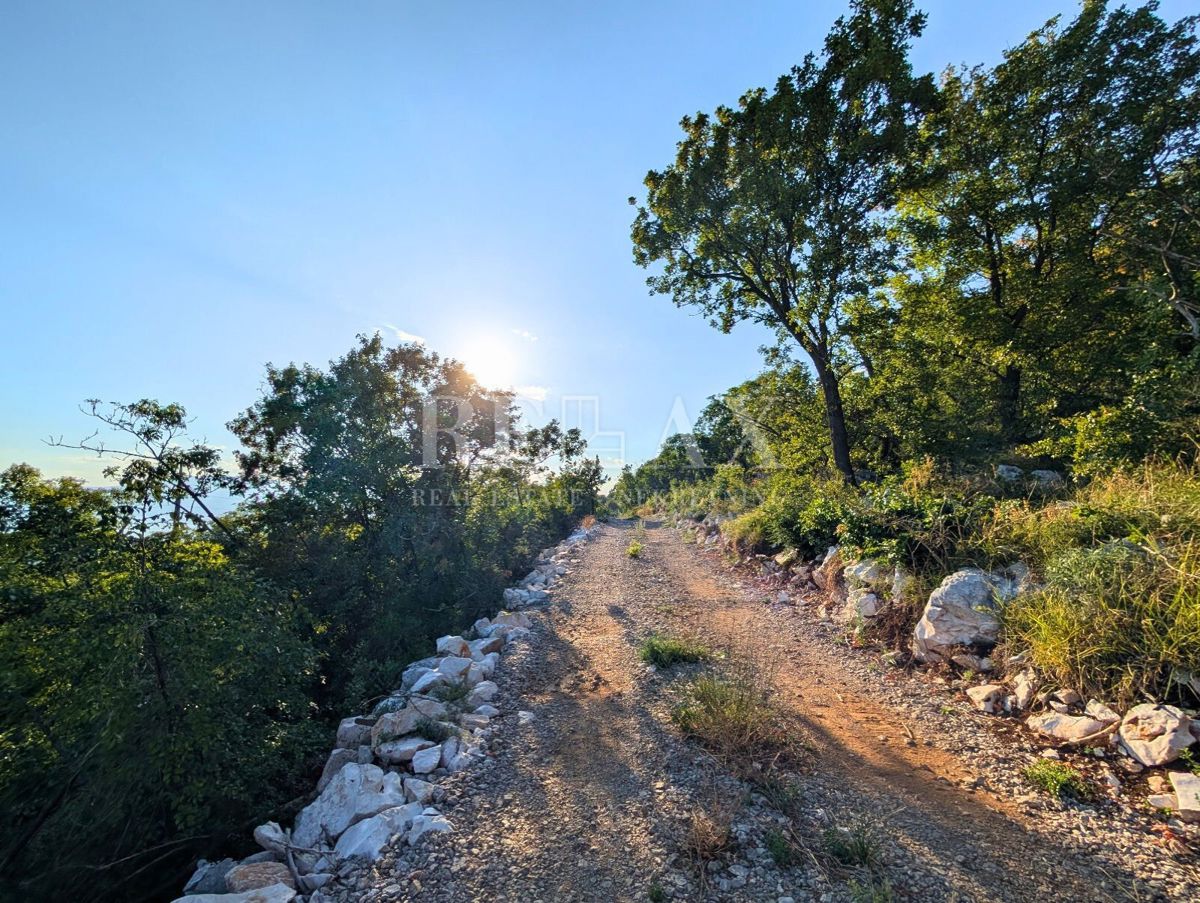 Rijeka, Trsat - terreno edificabile