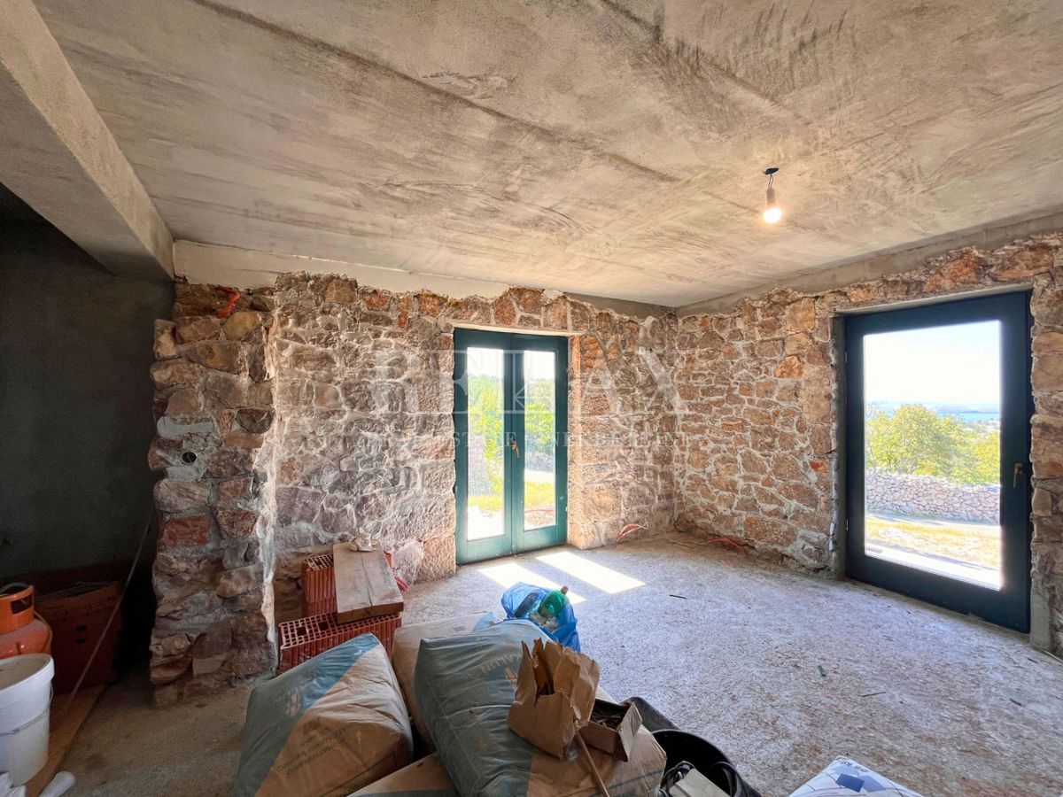 Jablanac - casa in pietra con vista sul mare