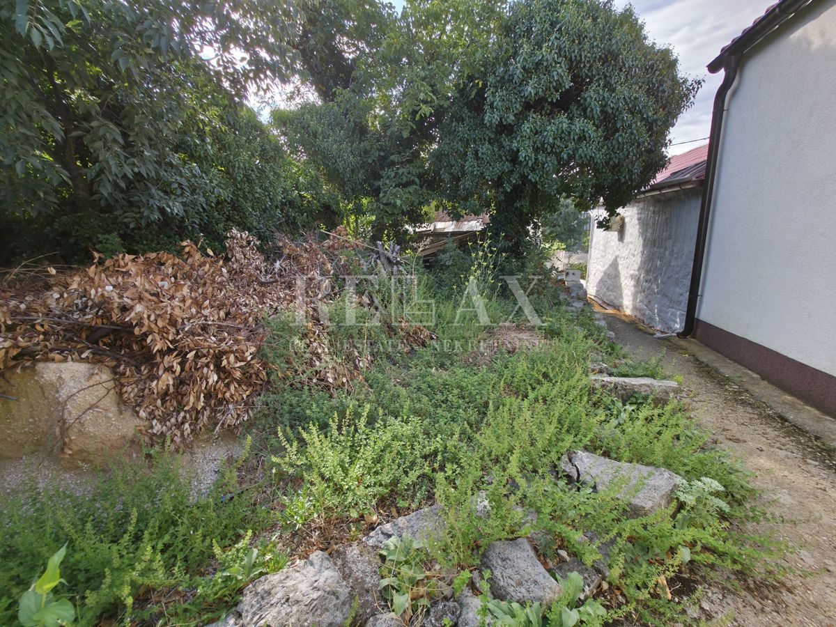 Crikvenica - antico da ristrutturare completamente