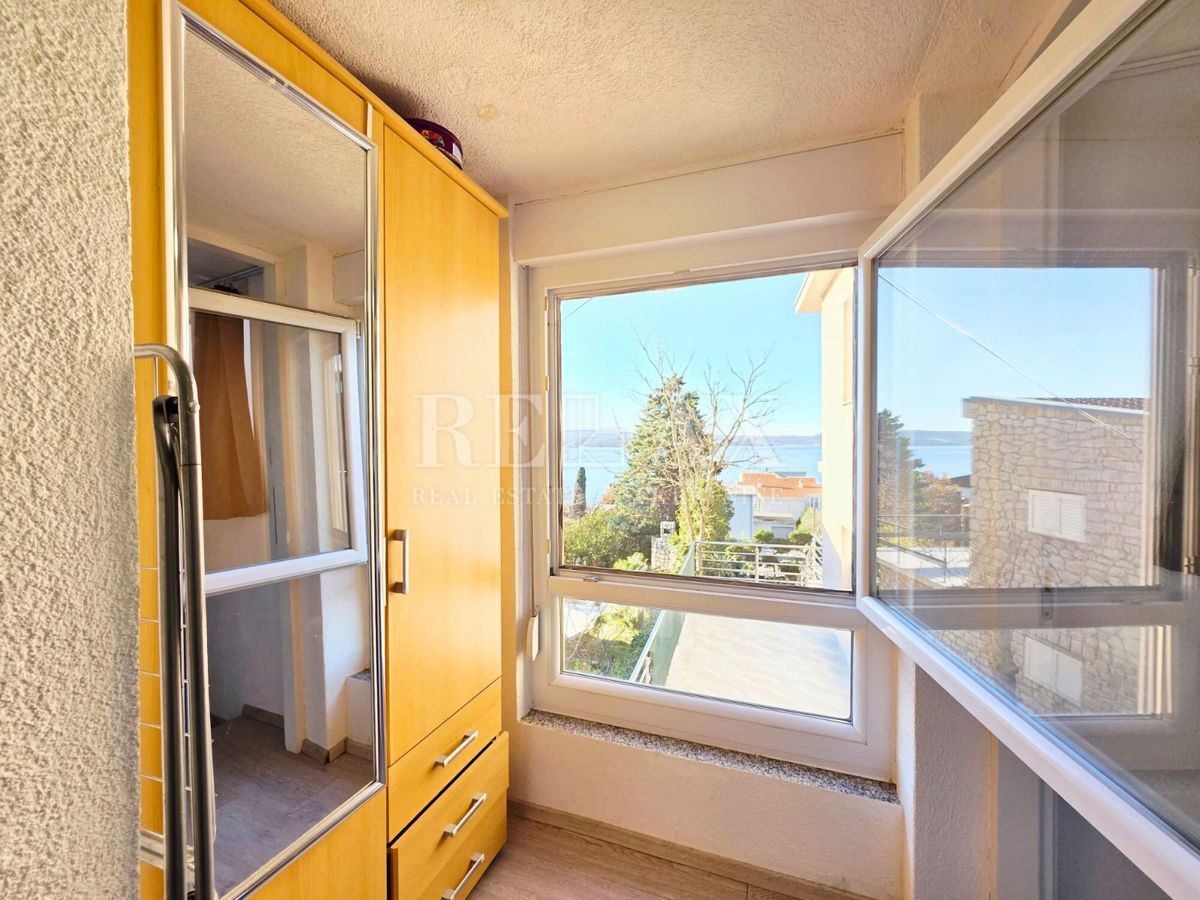 Crikvenica - casa con 2 appartamenti, a 180 m dalla spiaggia