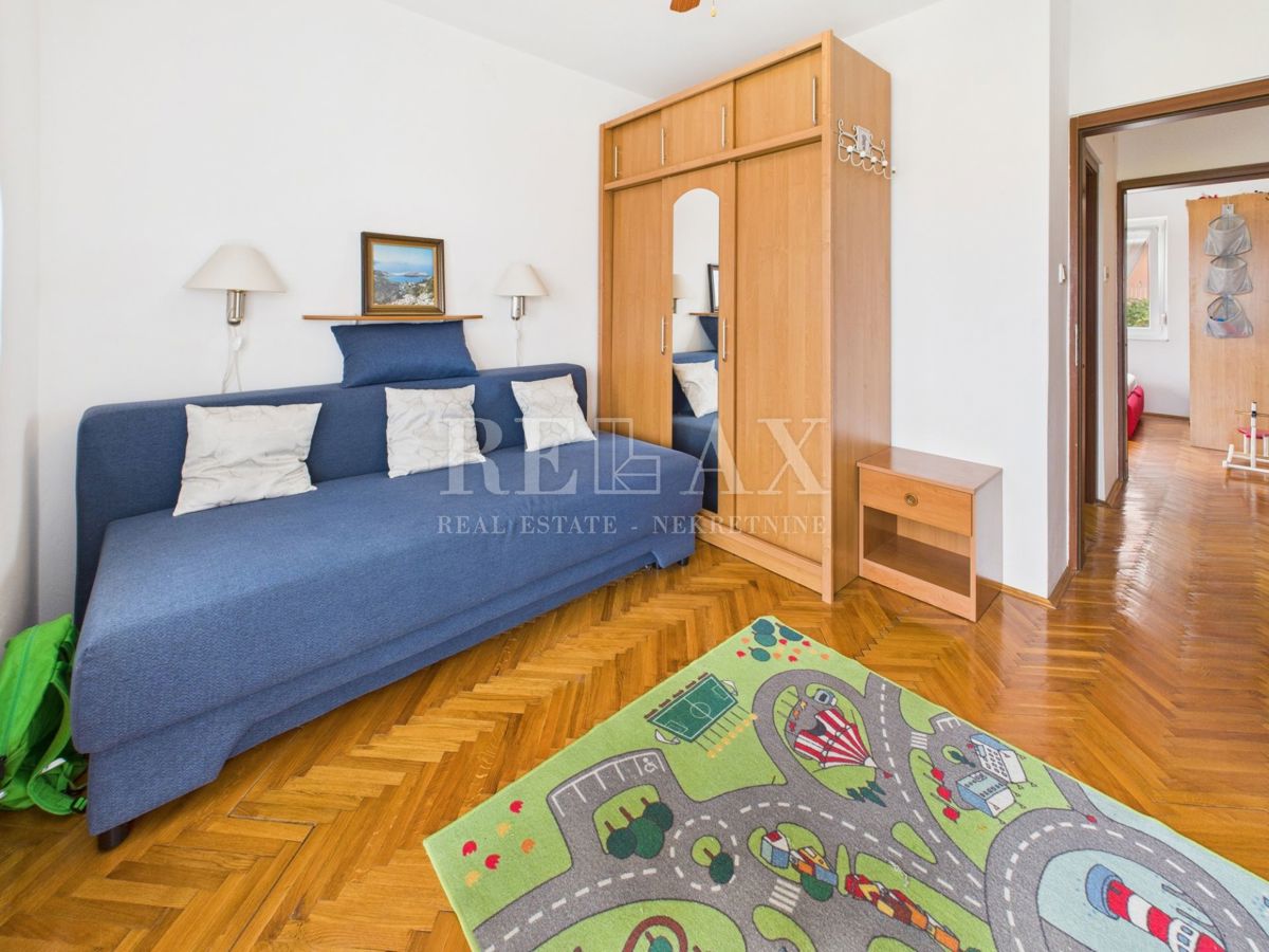 Crikvenica - appartamento con tre camere da letto e garage