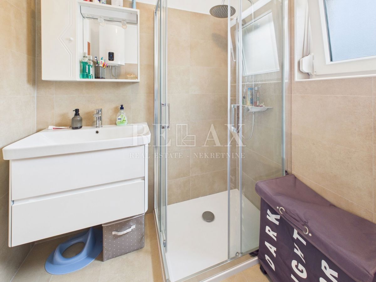 Crikvenica - appartamento con tre camere da letto e garage