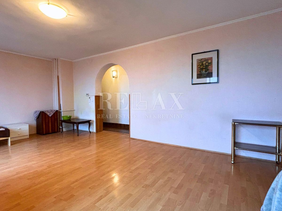 Kastav - spazioso appartamento con due camere da letto