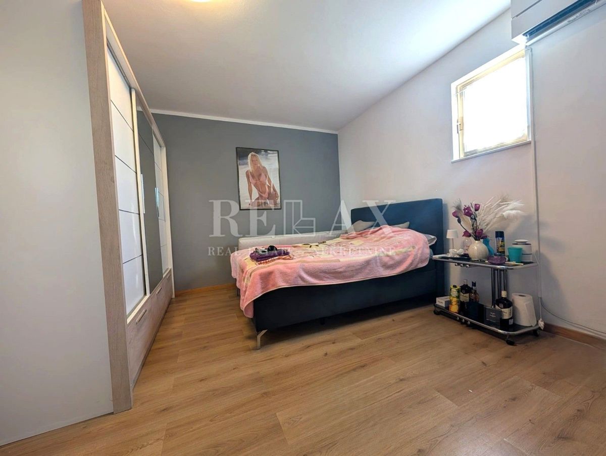 Rijeka, Mihaćeva draga - casa con giardino