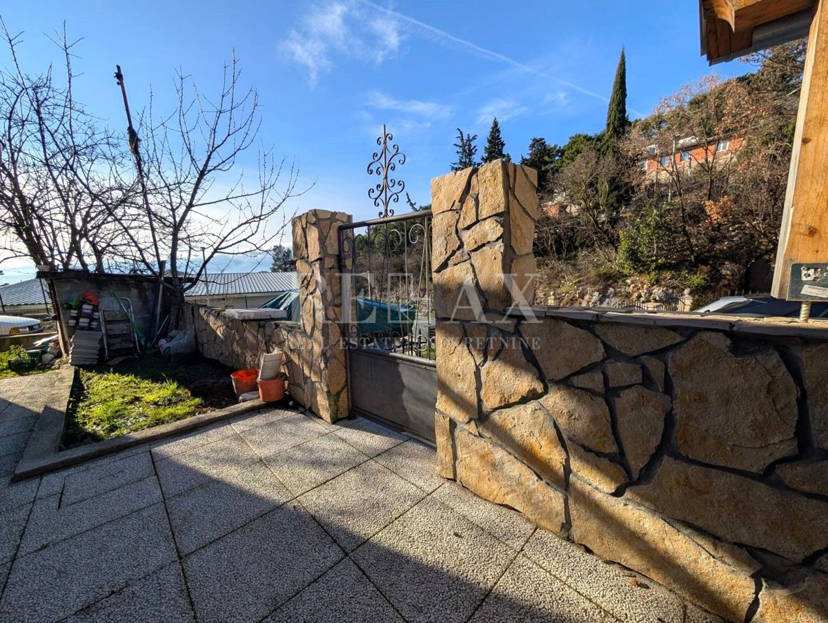 Rijeka, Mihaćeva draga - casa con giardino