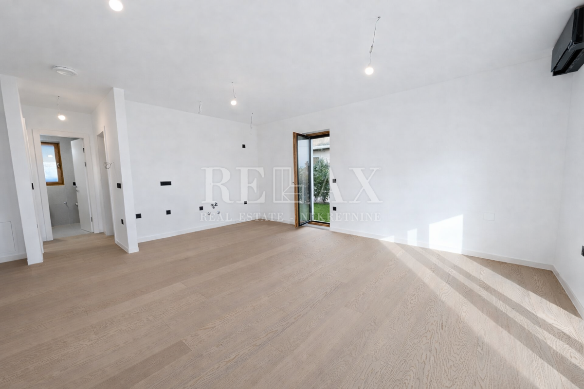 Rijeka, Kantrida - appartamento di lusso con giardino