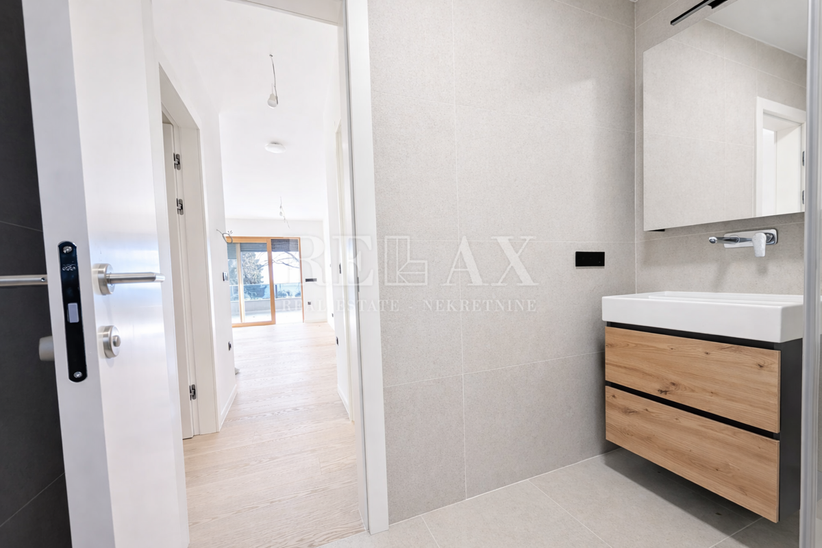 Rijeka, Kantrida - appartamento di lusso con giardino