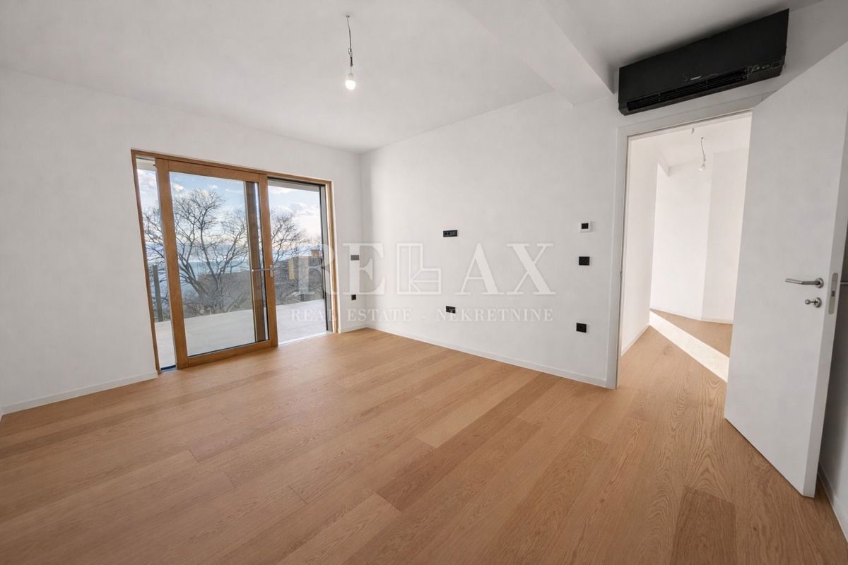 Rijeka, Kantrida - attico top in una nuova costruzione