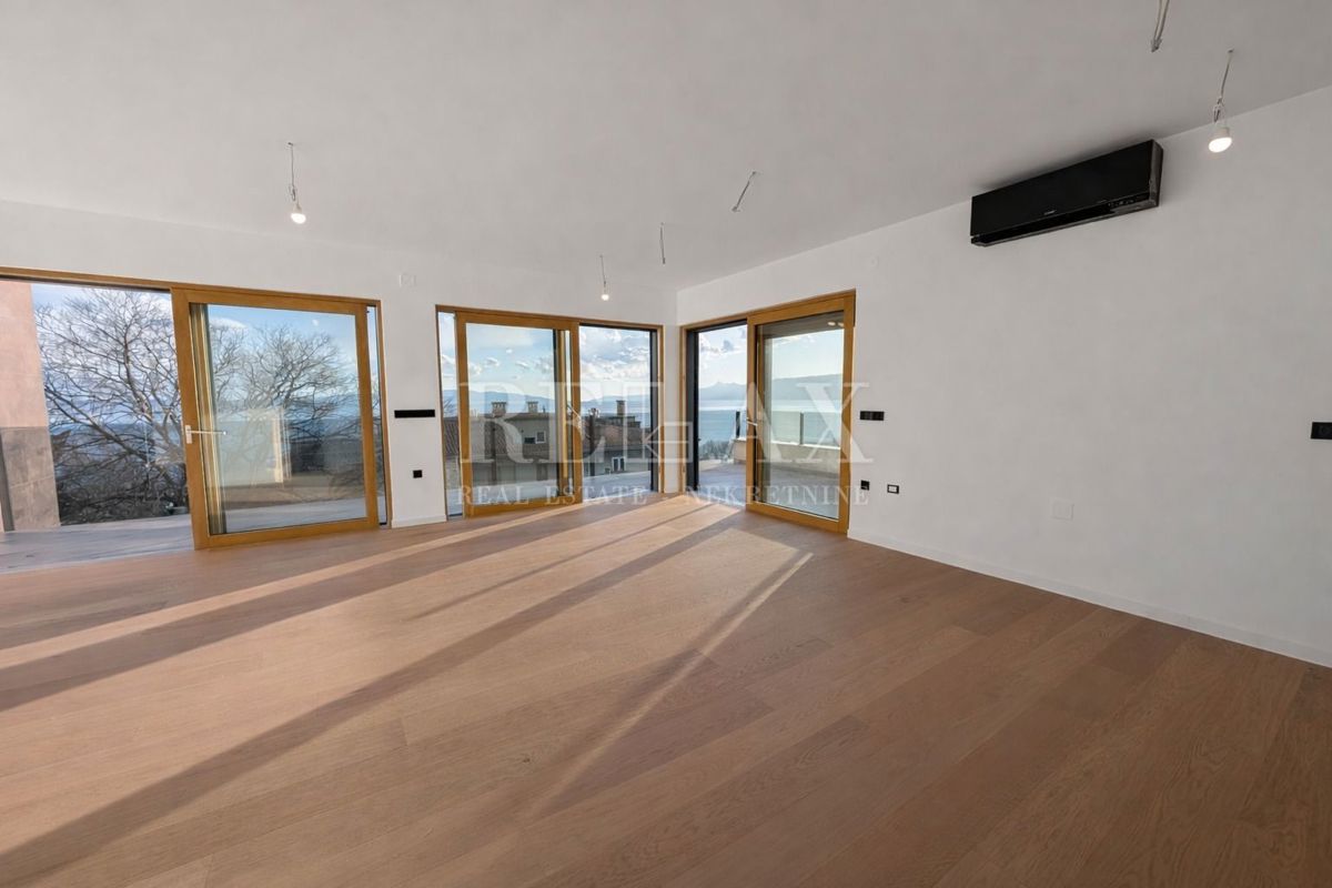 Rijeka, Kantrida - attico top in una nuova costruzione