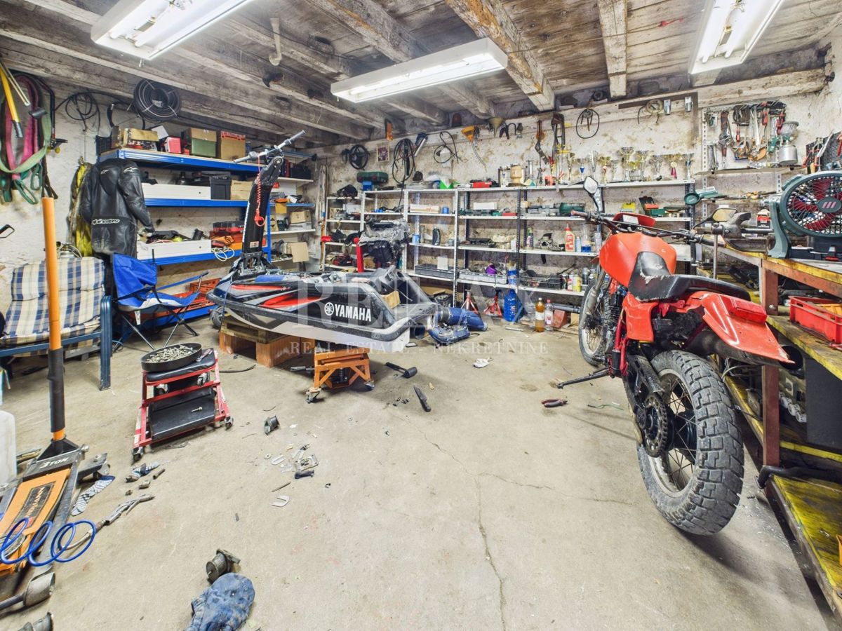 Bribir - autentica casa in pietra