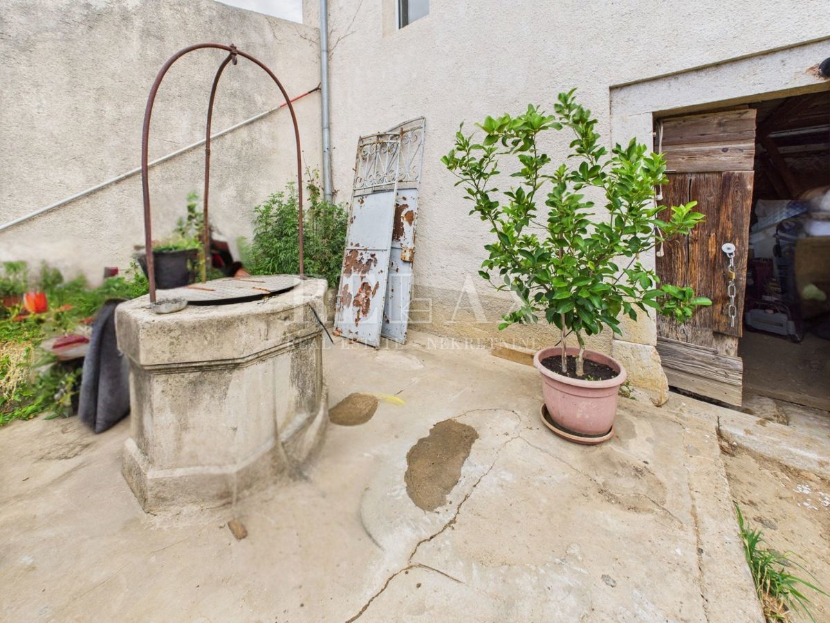 Bribir - autentica casa in pietra