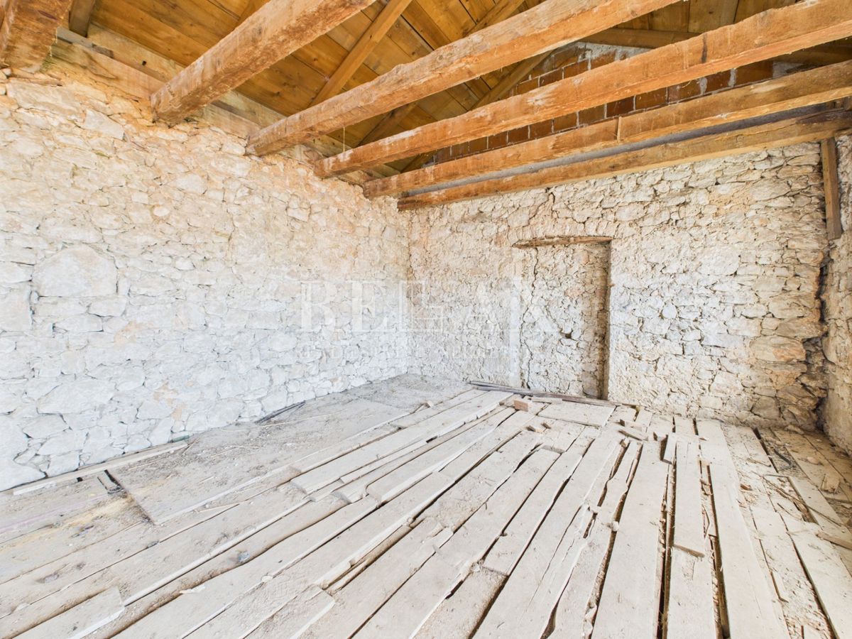 Bribir - autentica casa in pietra