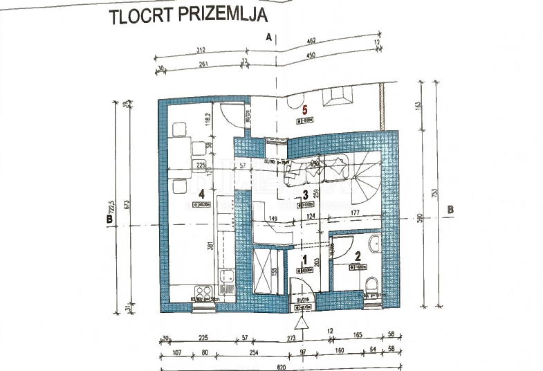 Jablanac - casa nel centro storico a 30 m dal mare