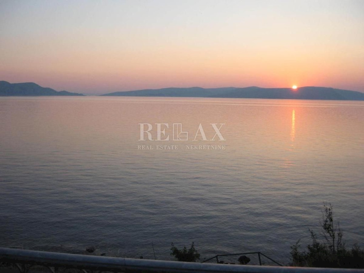 SENJ, SV. JURAJ - Casa sulla spiaggia