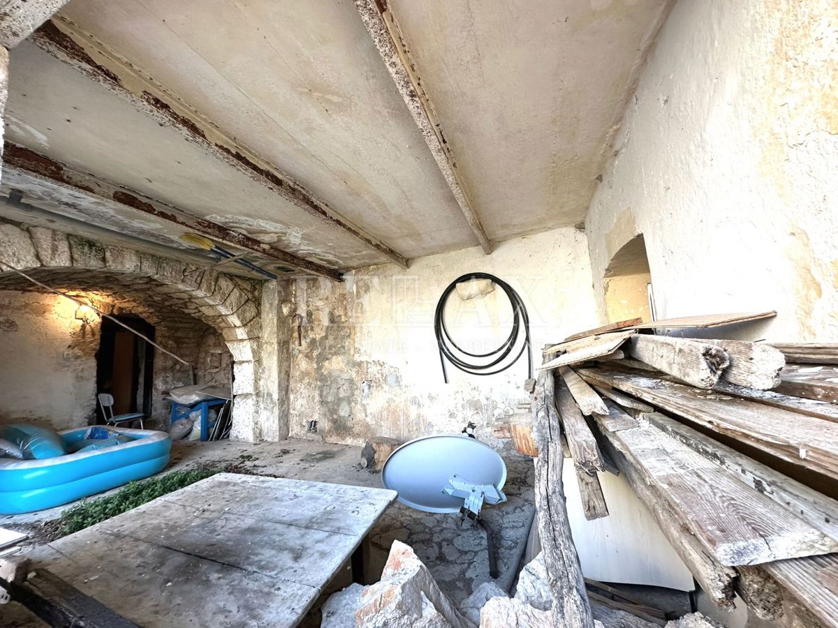 Tribalj - Antico per adattamento