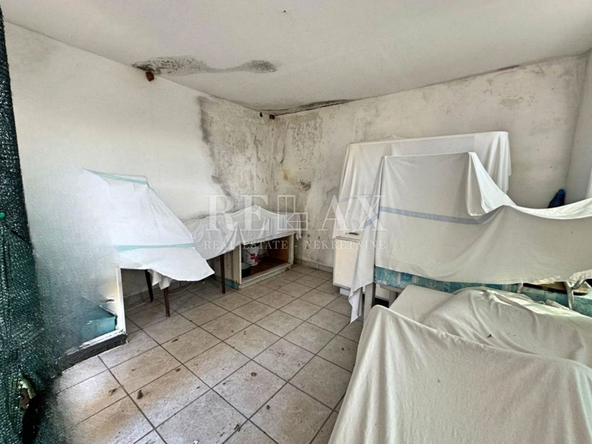 Tribalj - Antico per adattamento