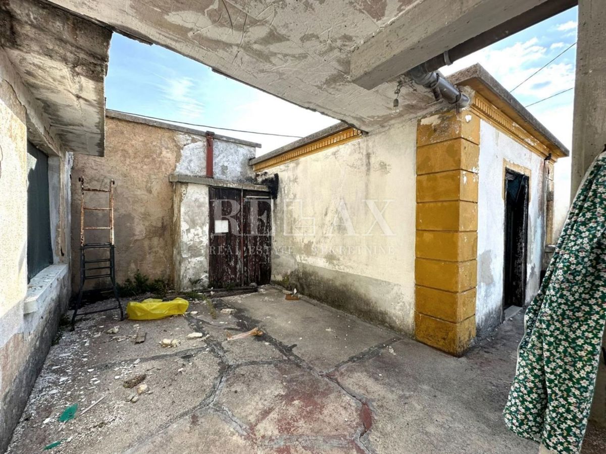 Tribalj - Antico per adattamento