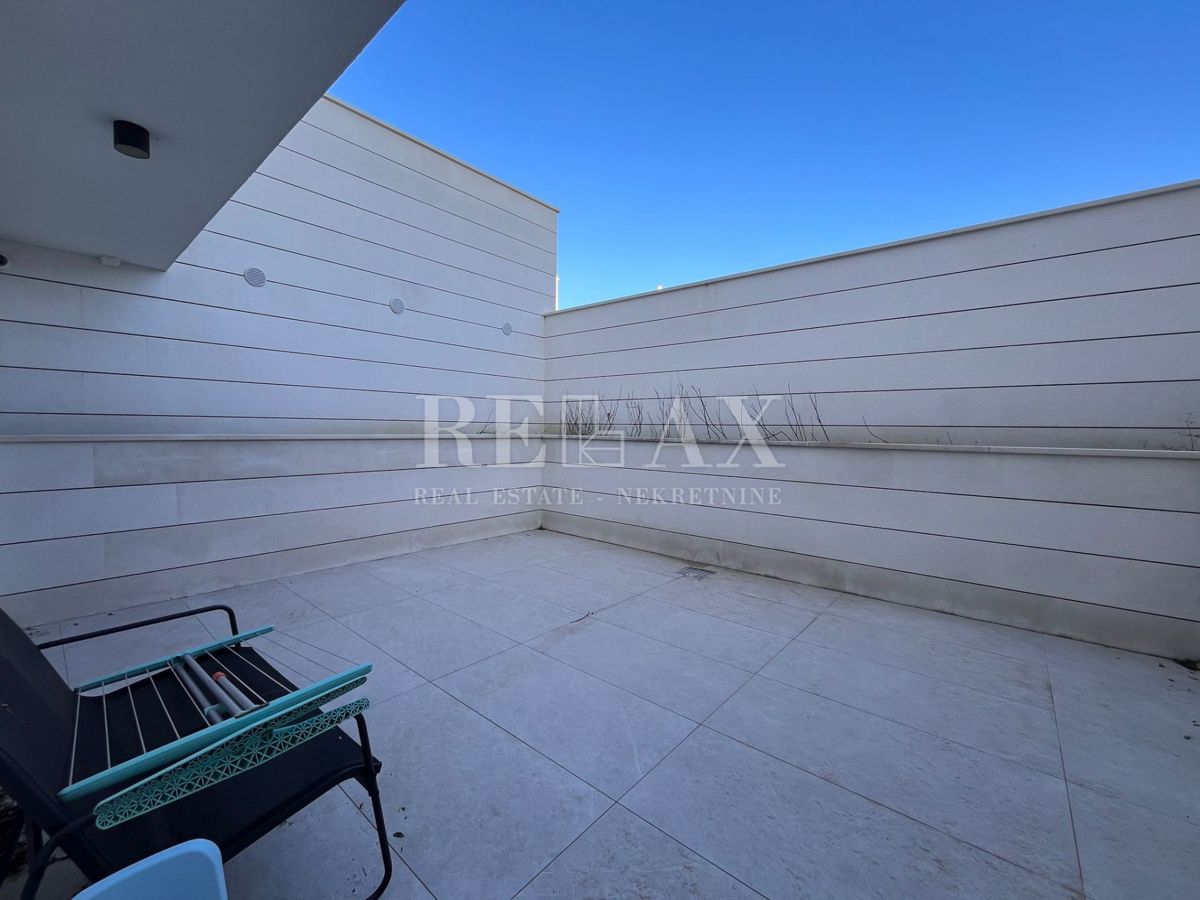 Crikvenica - Appartamento con piscina in villa urbana