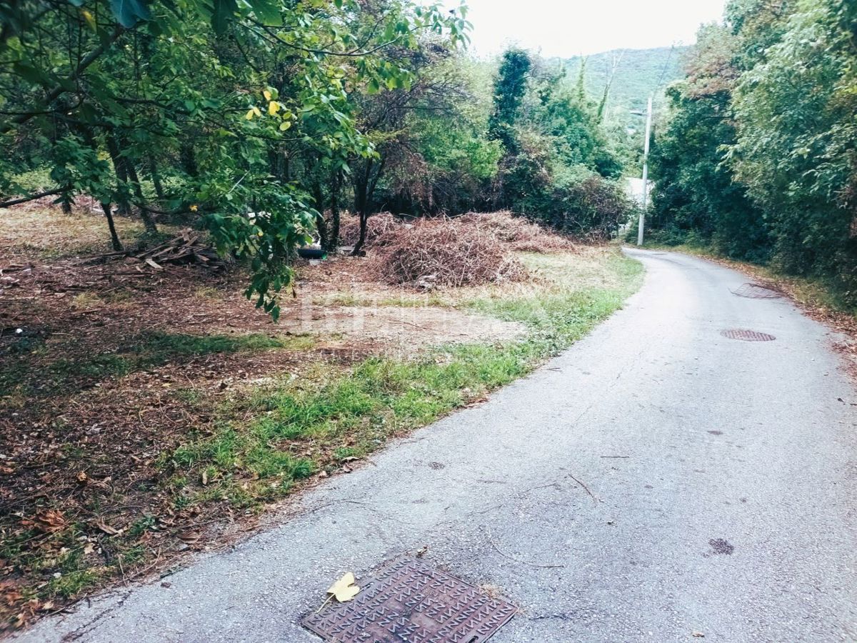 Rijeka, Svilno - terreno edificabile e agricolo