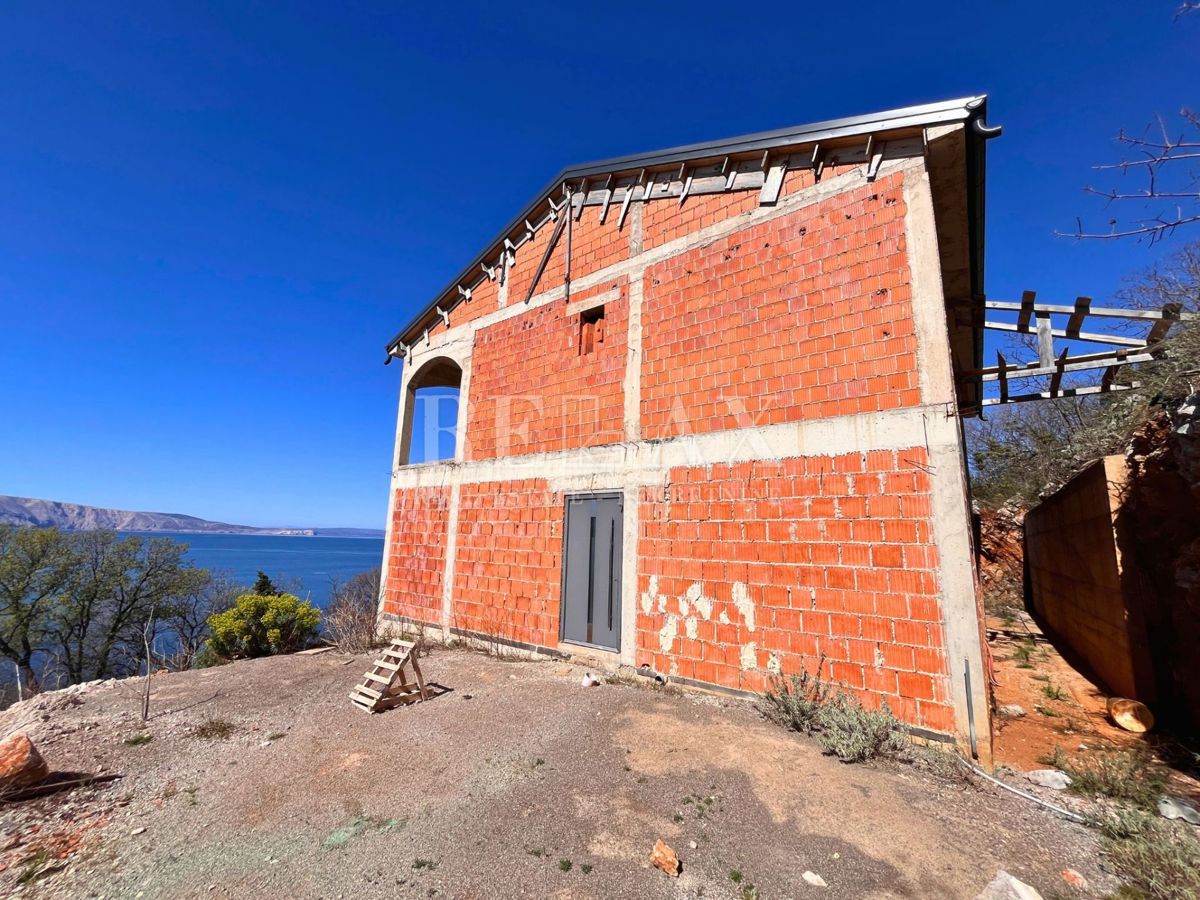 Sibinj Krmpotski - casa in prima fila al mare