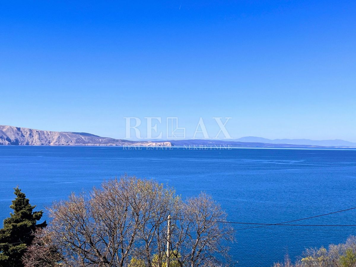 Sibinj Krmpotski - casa in prima fila al mare