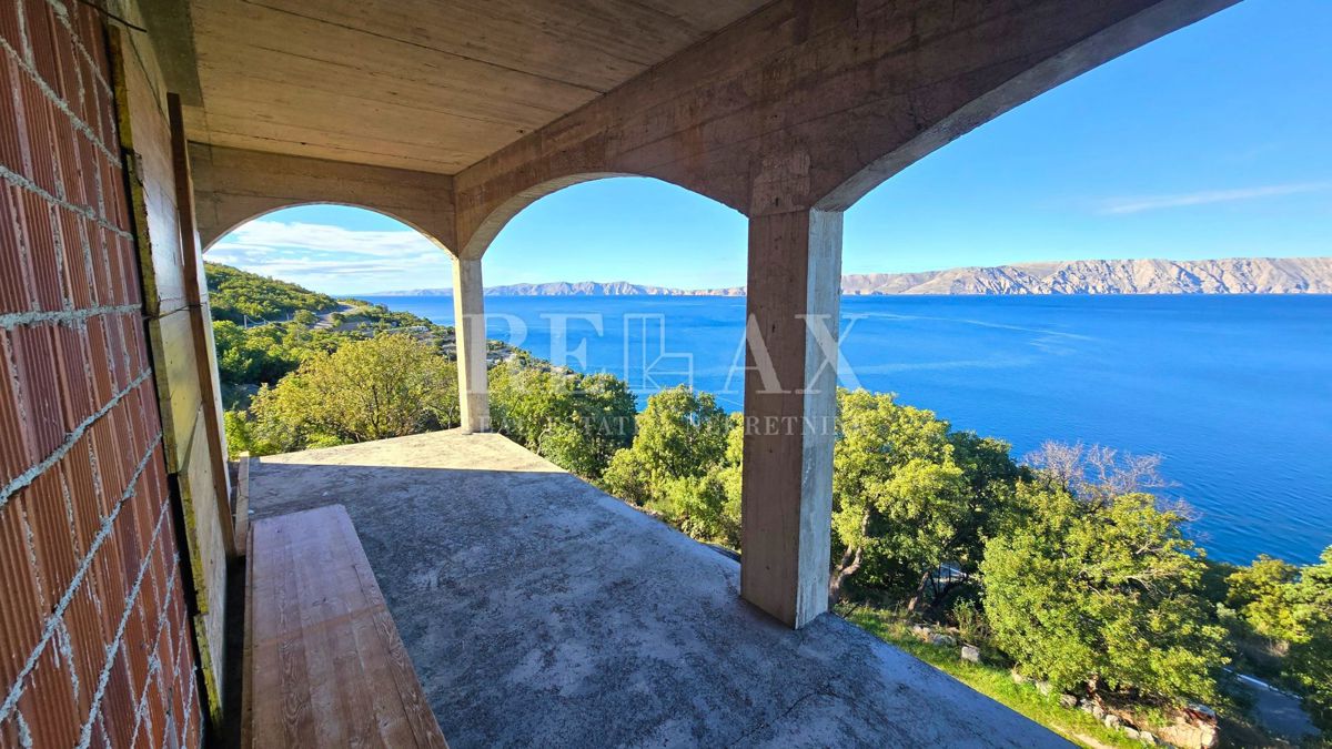 Sibinj Krmpotski - casa in prima fila al mare