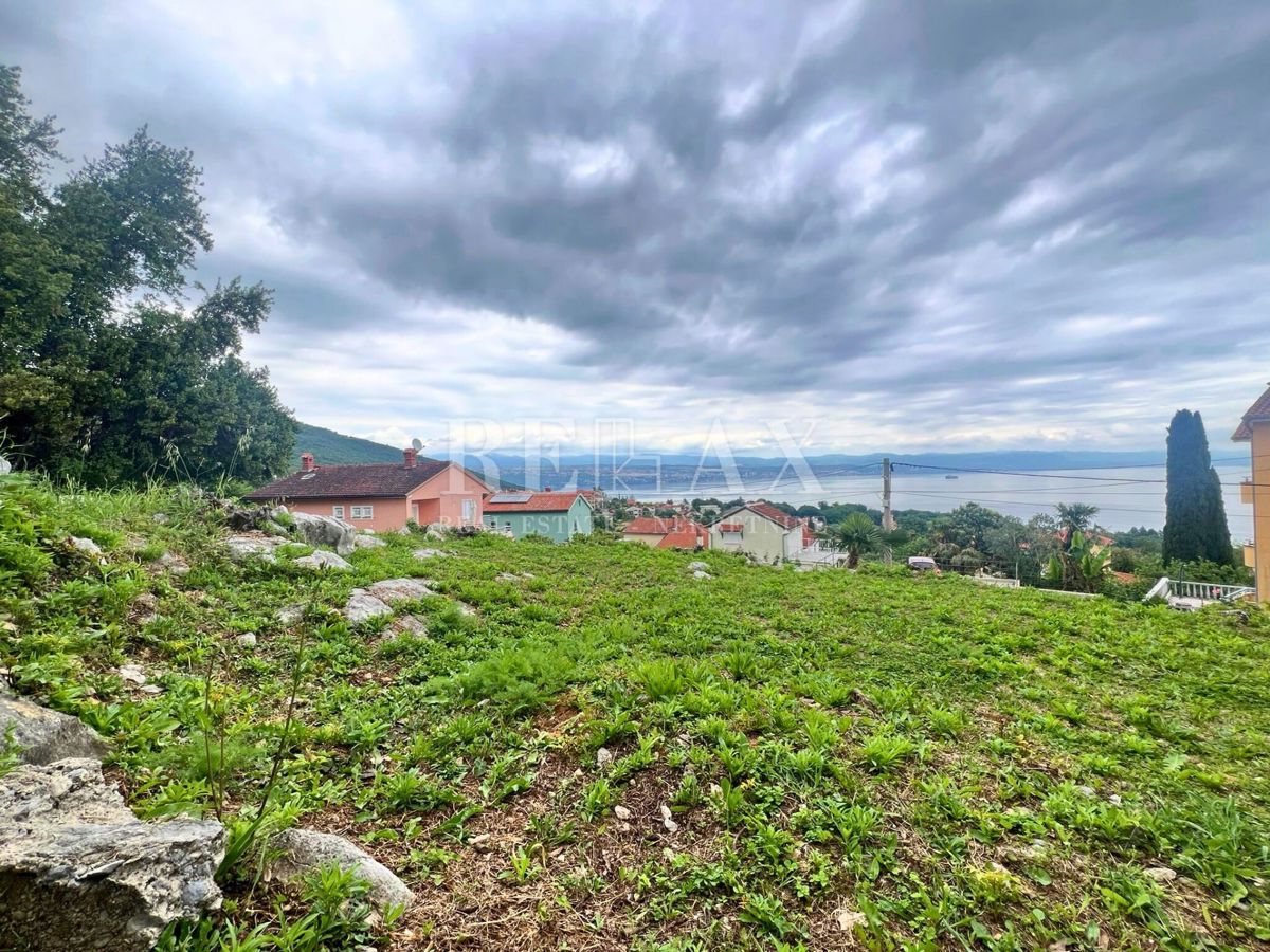 Oprić, Lovran - terreno edificabile con vista mare