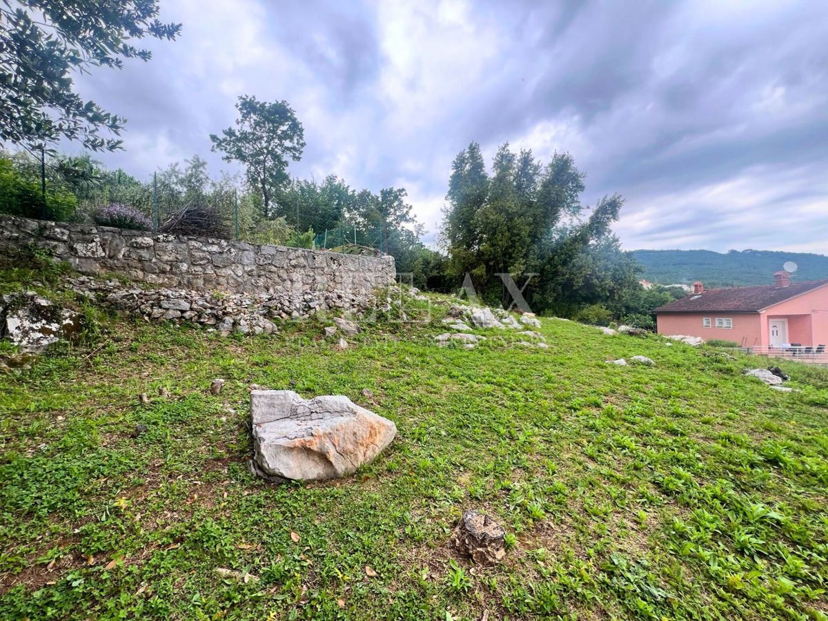 Oprić, Lovran - terreno edificabile con vista mare