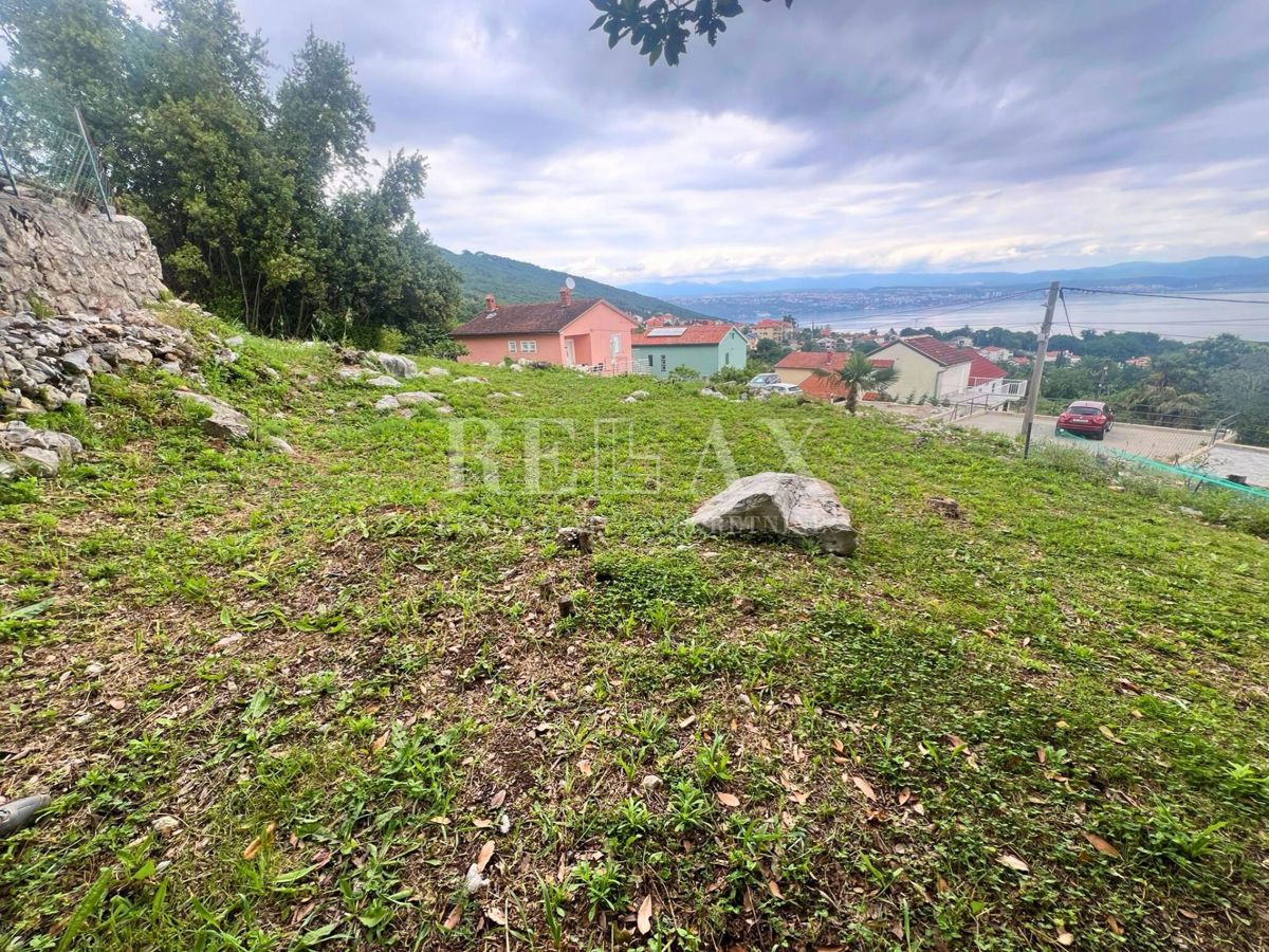 Oprić, Lovran - terreno edificabile con vista mare