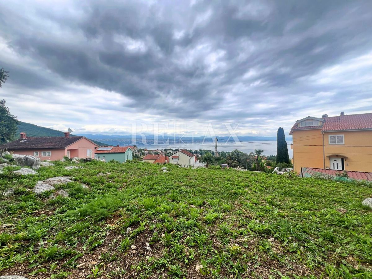 Oprić, Lovran - terreno edificabile con vista mare