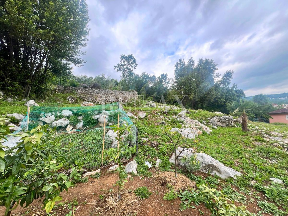 Oprić, Lovran - terreno edificabile con vista mare