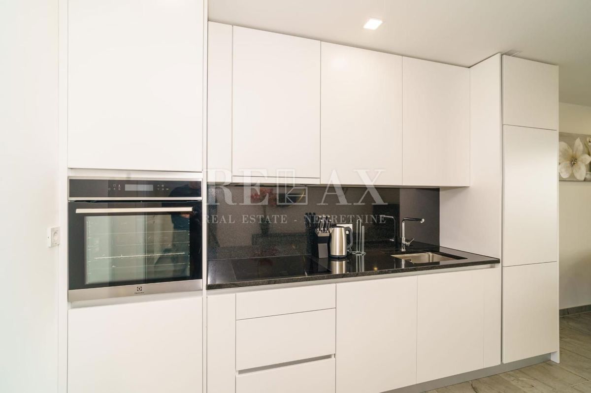 Crikvenica - appartamento in un nuovo edificio 