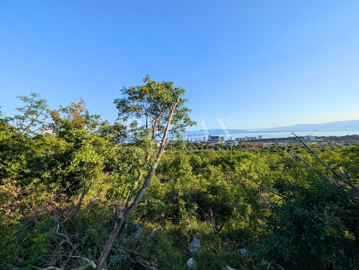 Rijeka, Tersatto - terreno edificabile con vista mare